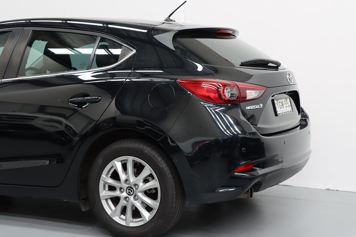 2016 Mazda 3 Maxx BN5478
