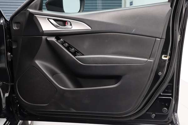 2016 Mazda 3 Maxx BN5478
