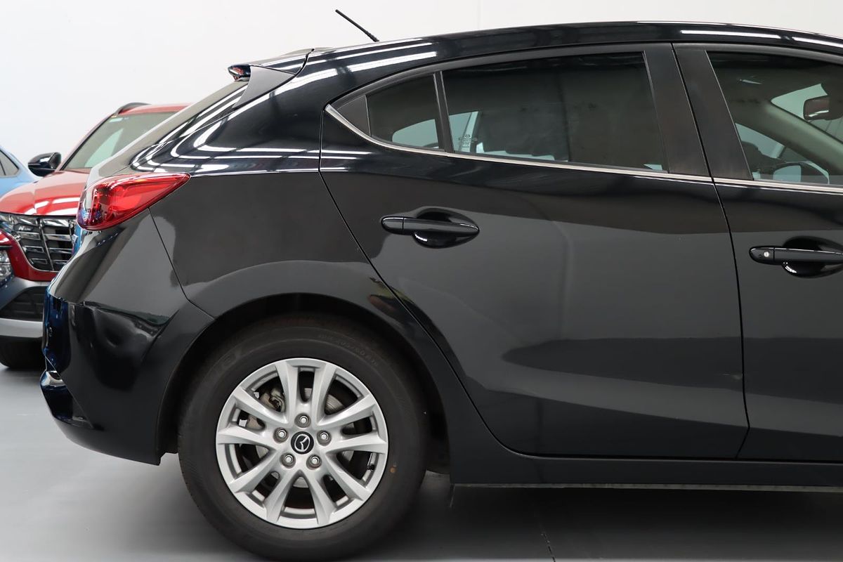 2016 Mazda 3 Maxx BN5478