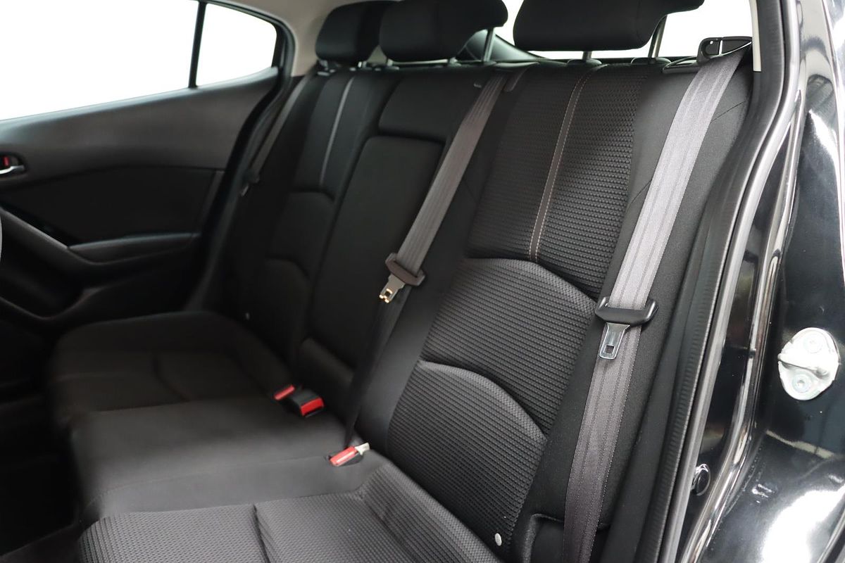 2016 Mazda 3 Maxx BN5478