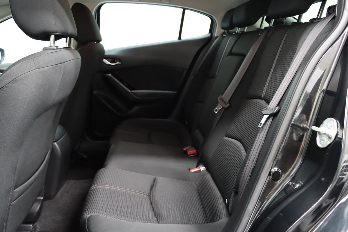2016 Mazda 3 Maxx BN5478