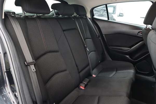 2016 Mazda 3 Maxx BN5478