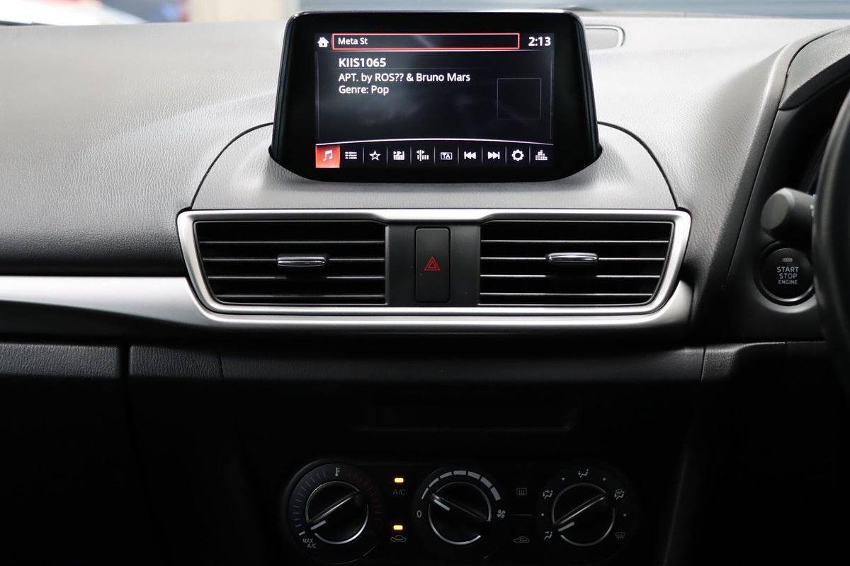 2016 Mazda 3 Maxx BN5478