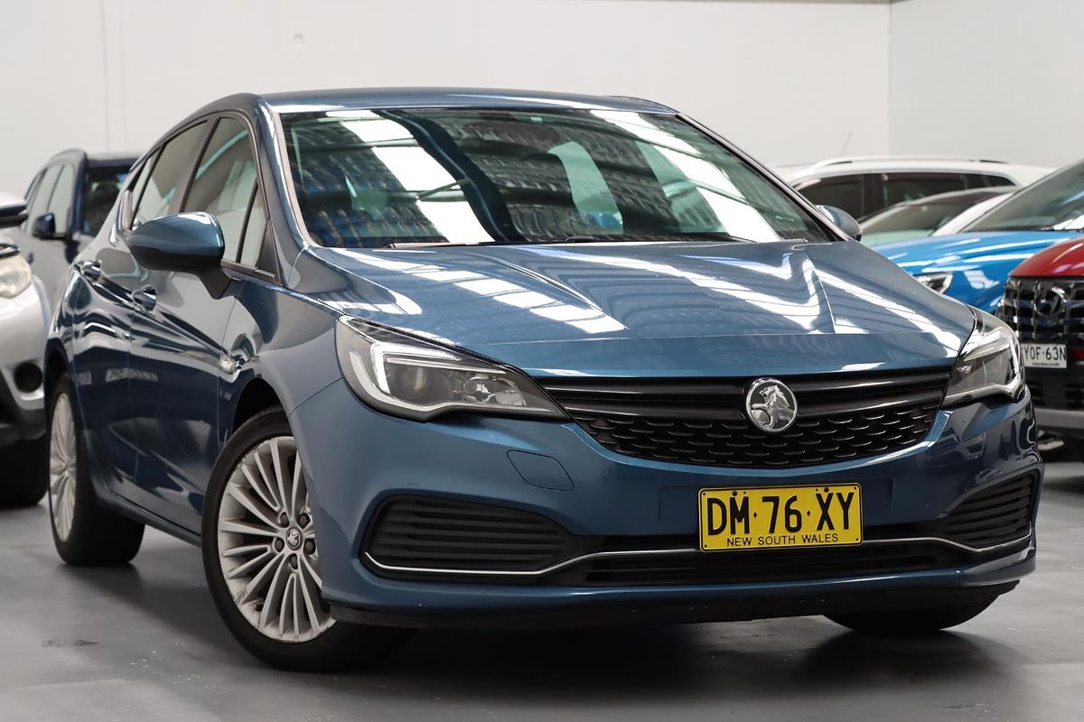 2017 Holden Astra R BK
