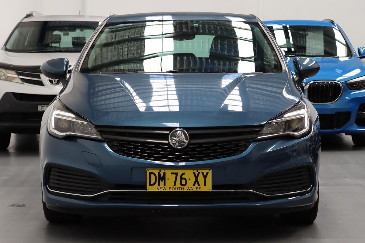 2017 Holden Astra R BK