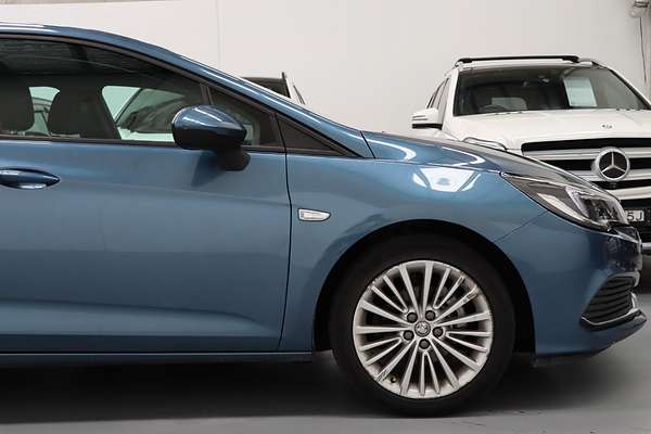 2017 Holden Astra R BK