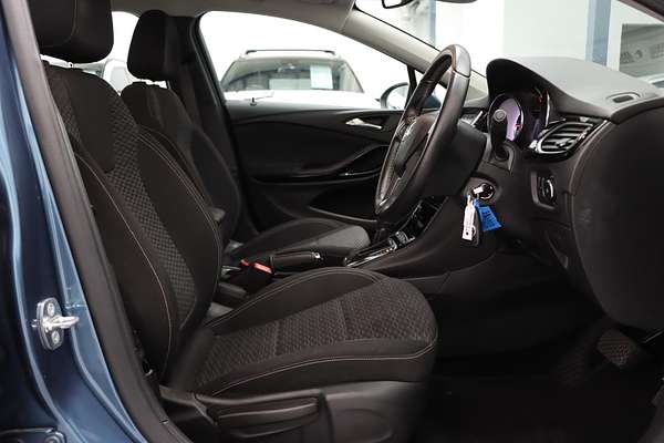 2017 Holden Astra R BK