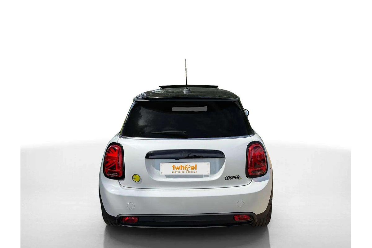 2023 MINI Hatch Cooper SE Classic F56 LCI-2