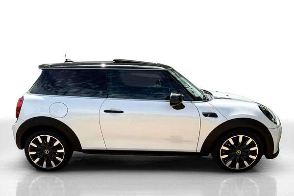 2023 MINI Hatch Cooper SE Classic F56 LCI-2