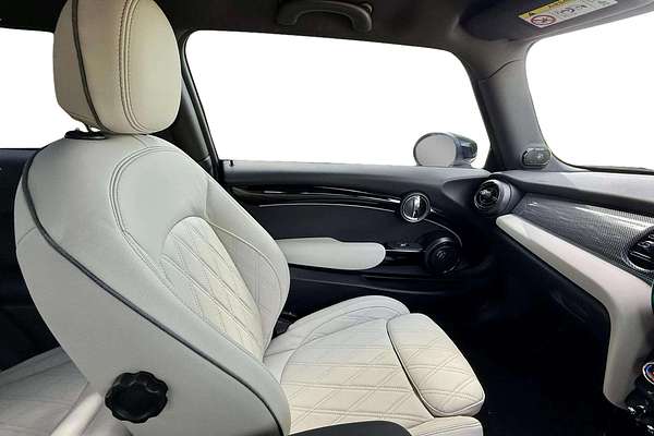 2023 MINI Hatch Cooper SE Classic F56 LCI-2