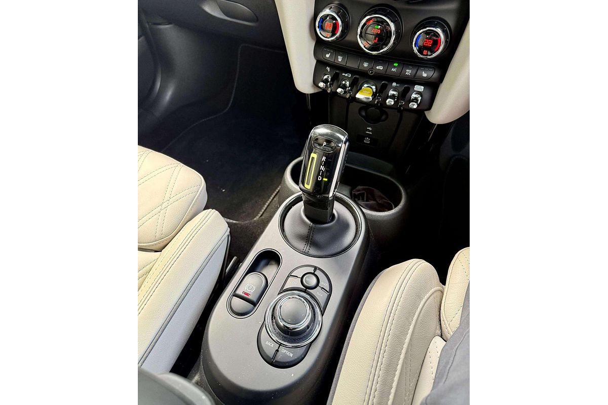 2023 MINI Hatch Cooper SE Classic F56 LCI-2