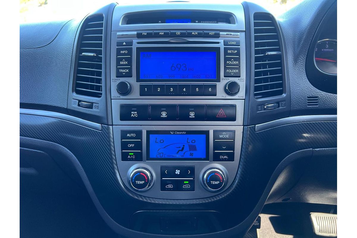 2011 Hyundai Santa Fe Highlander CM