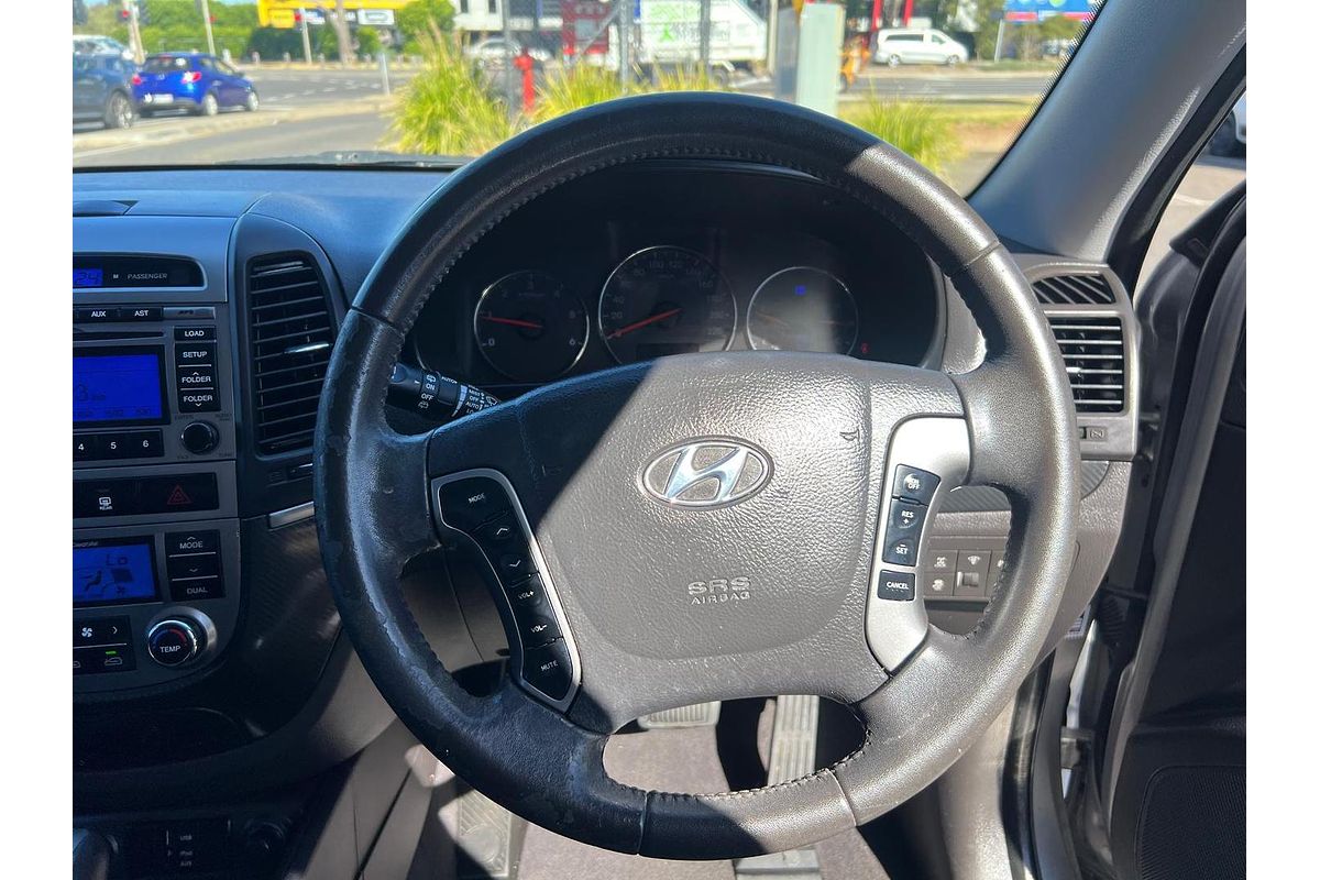 2011 Hyundai Santa Fe Highlander CM