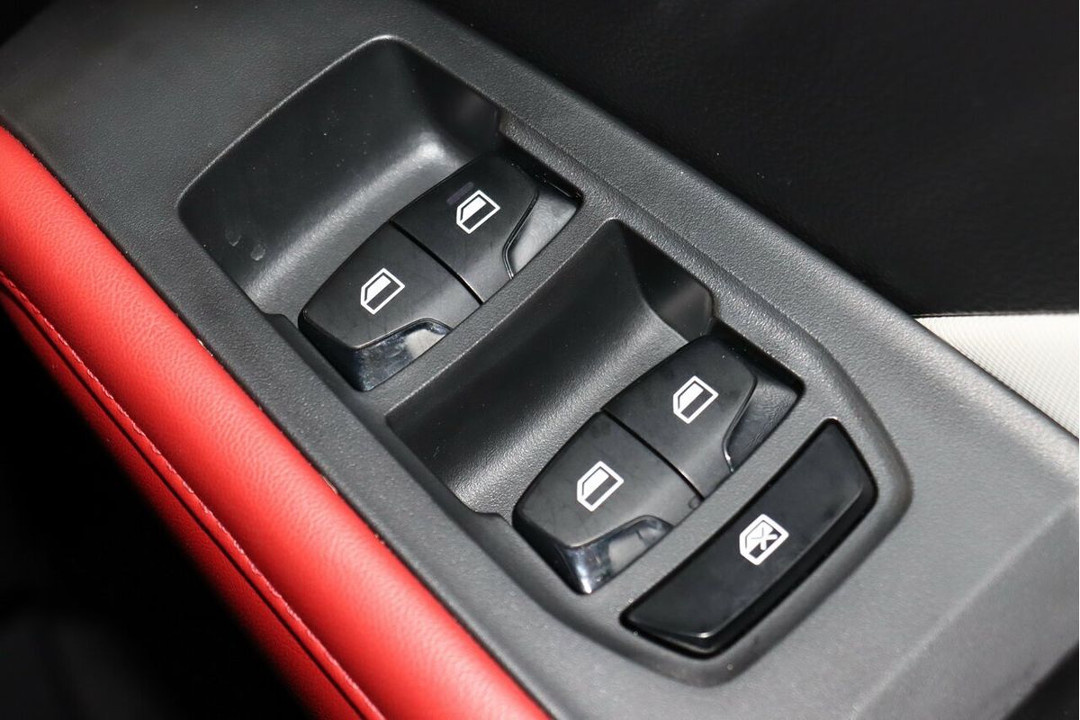 2023 MG MG5 Essence