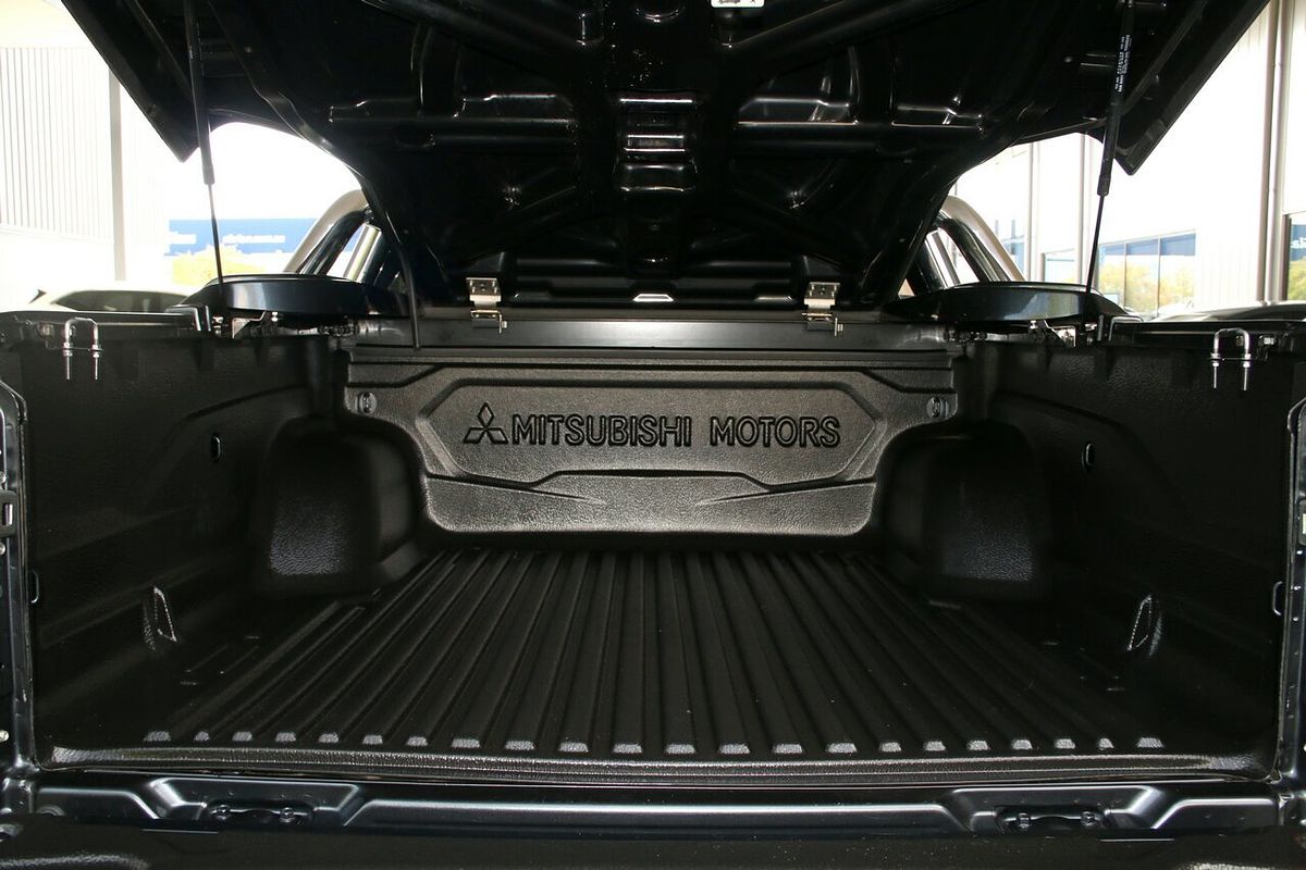 2019 Mitsubishi Triton GLS Premium MR 4X4
