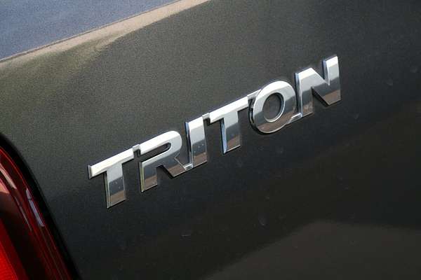 2019 Mitsubishi Triton GLS Premium MR 4X4