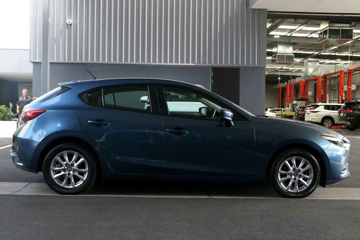 2017 Mazda 3 Neo BN Series
