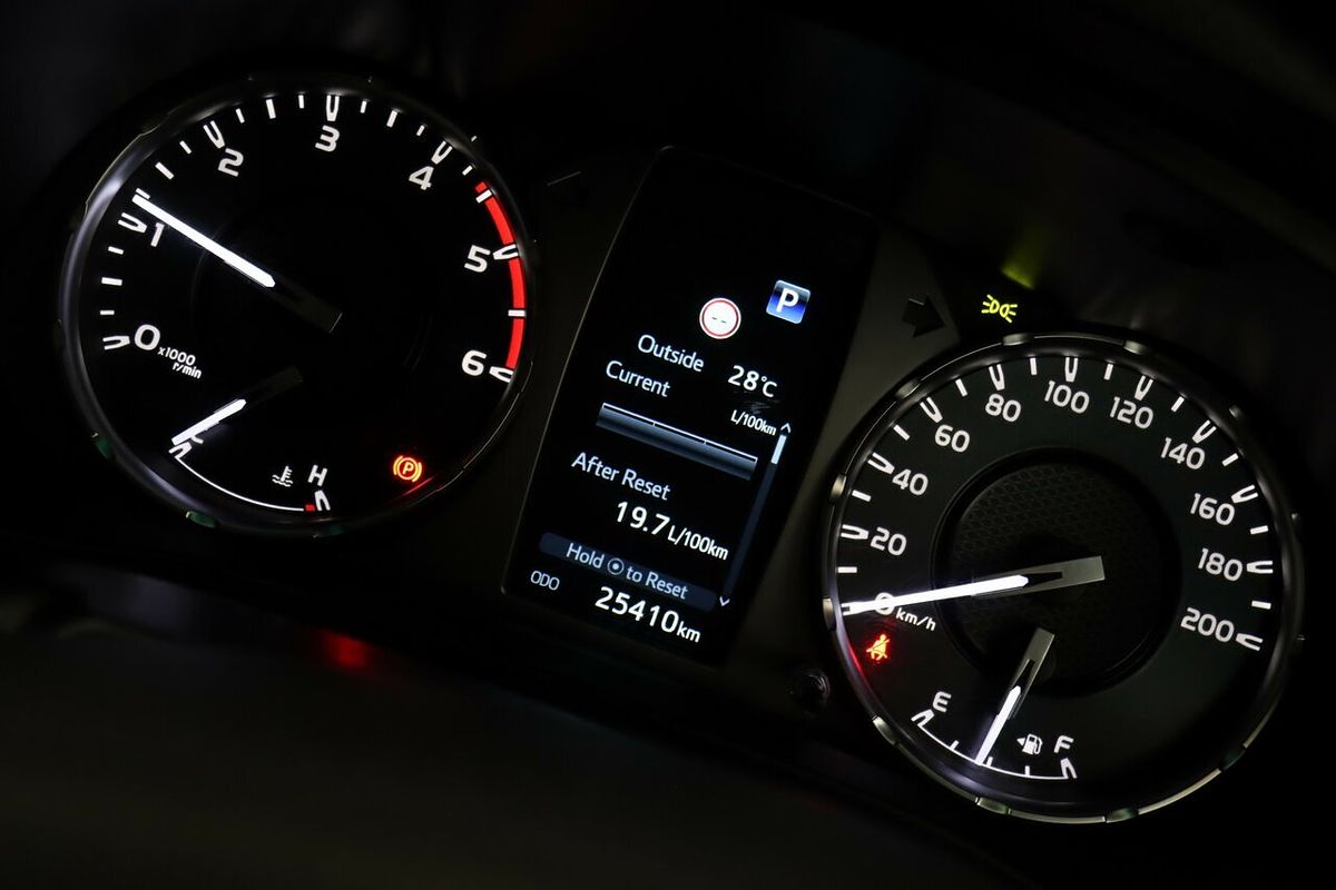 2022 Toyota Hilux SR5 GUN126R 4X4