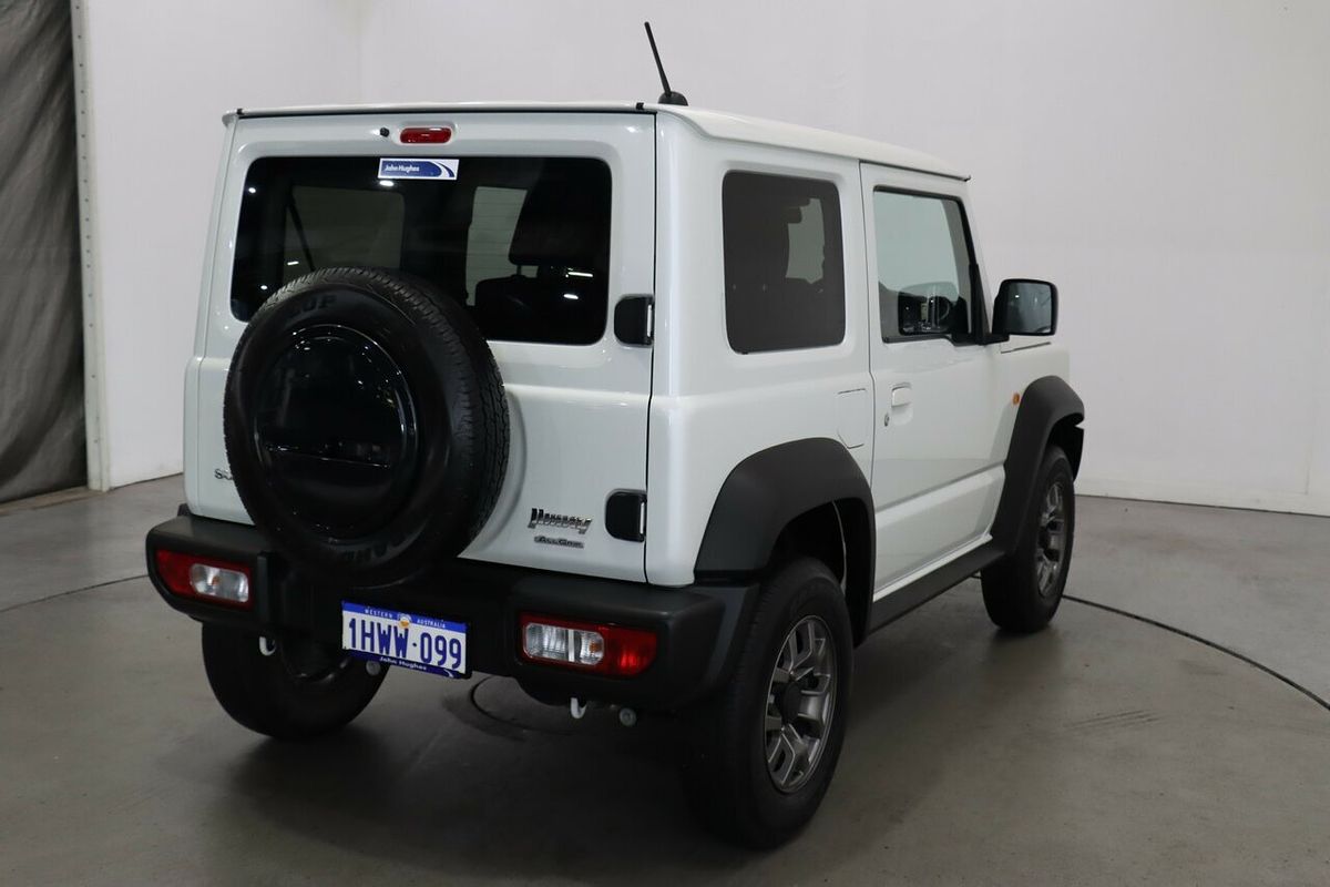 2023 Suzuki Jimny GLX GJ