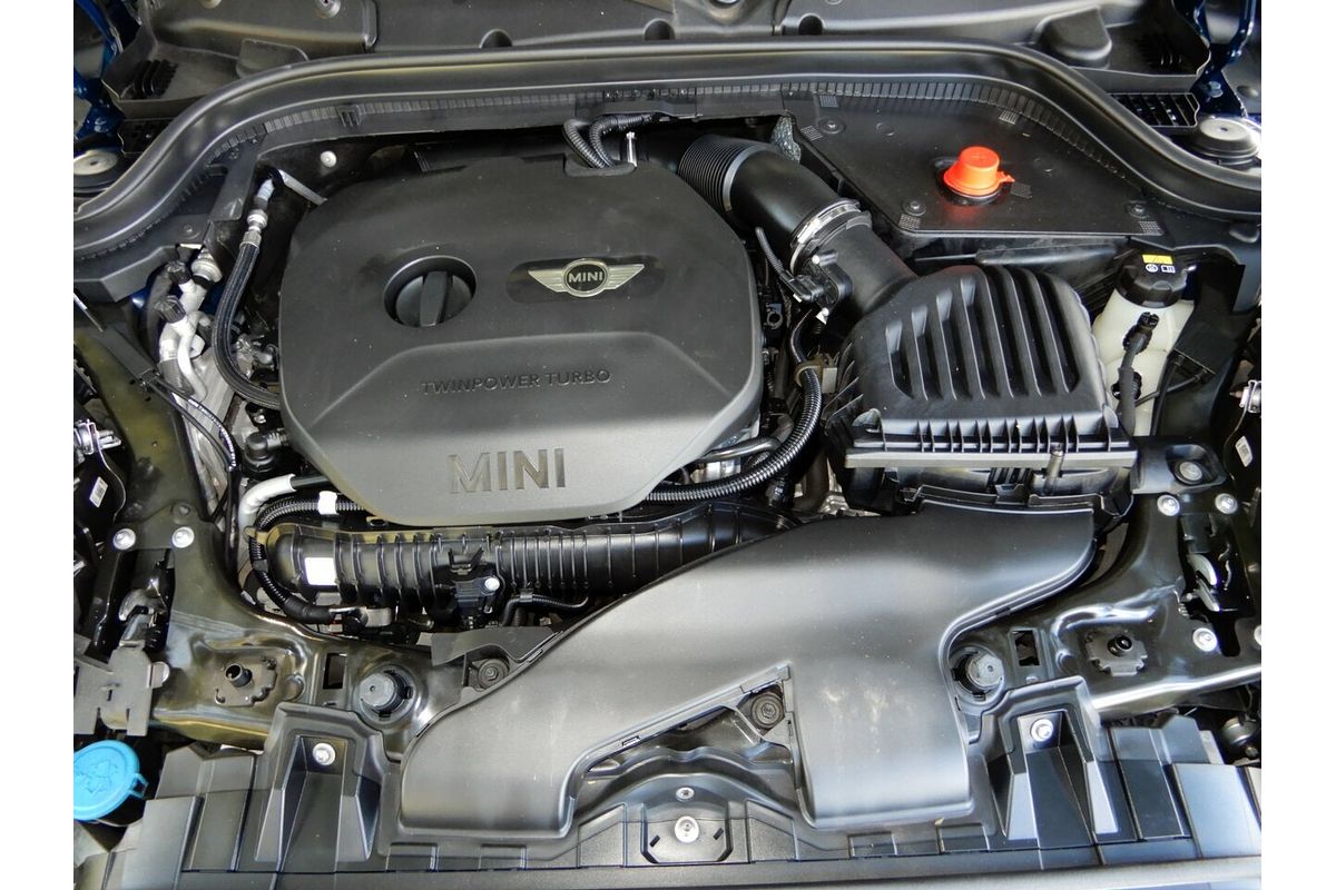 2017 MINI Cooper S F55
