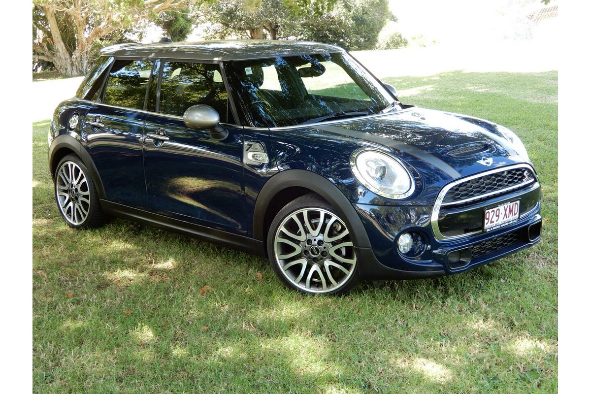 2017 MINI Cooper S F55