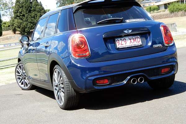 2017 MINI Cooper S F55