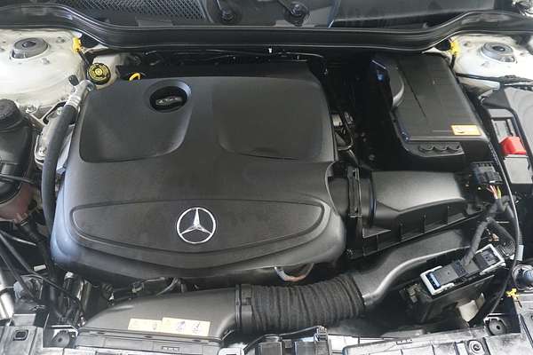 2015 Mercedes-Benz GLA-Class GLA250 X156