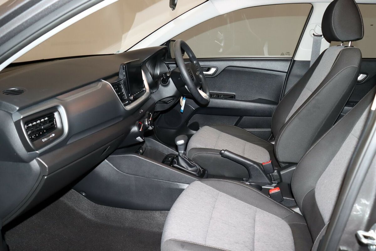2023 Kia Stonic S YB