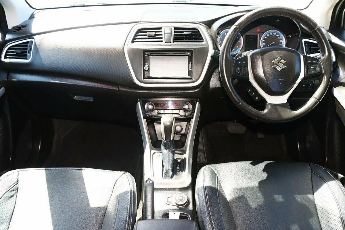 2015 Suzuki S-Cross GLX Prestige JY