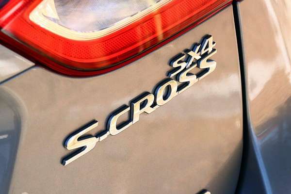 2015 Suzuki S-Cross GLX Prestige JY
