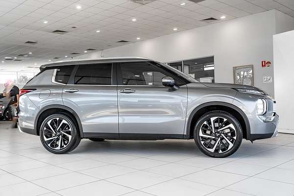 2023 Mitsubishi Outlander Aspire ZM