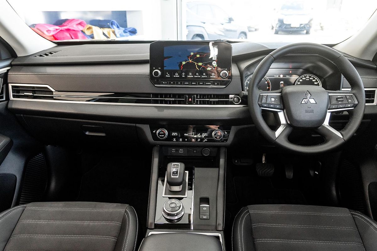 2023 Mitsubishi Outlander Aspire ZM