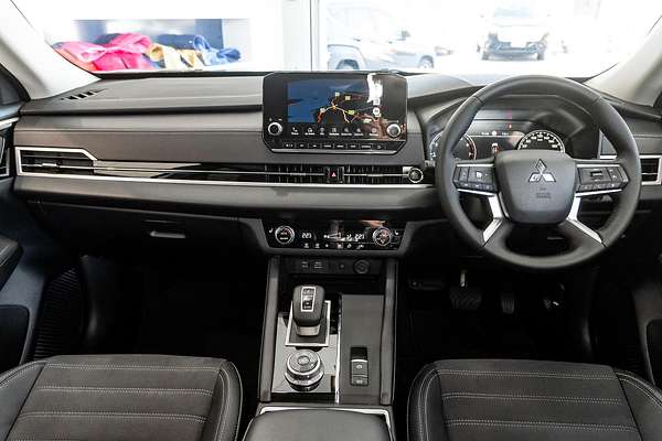 2023 Mitsubishi Outlander Aspire ZM