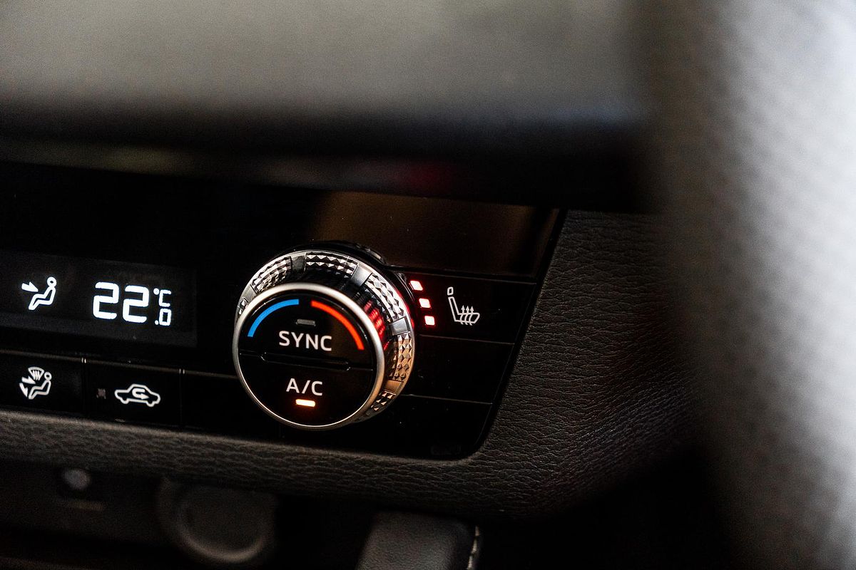 2023 Mitsubishi Outlander Aspire ZM