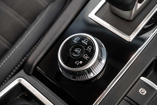 2023 Mitsubishi Outlander Aspire ZM