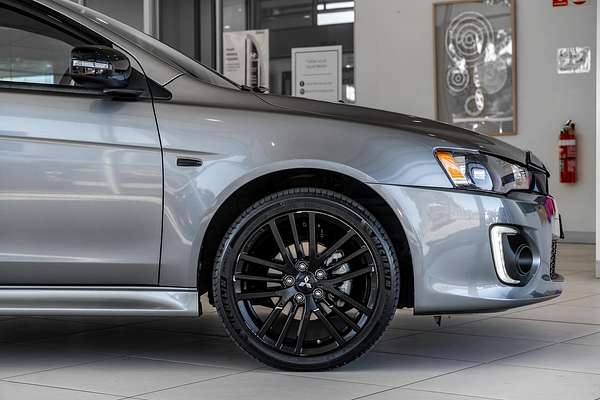 2017 Mitsubishi Lancer Black Edition CF
