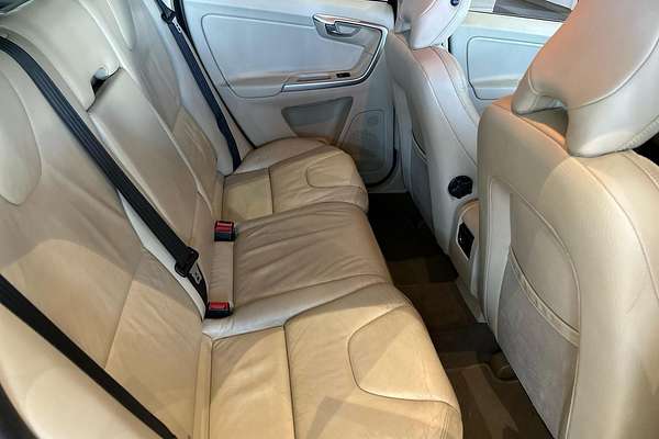 2010 Volvo XC60