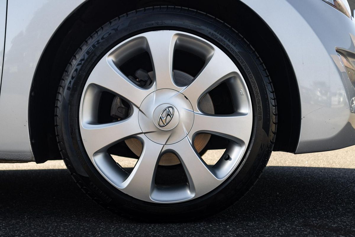 2012 Hyundai Elantra Premium MD