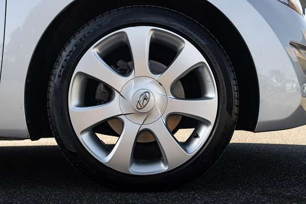 2012 Hyundai Elantra Premium MD