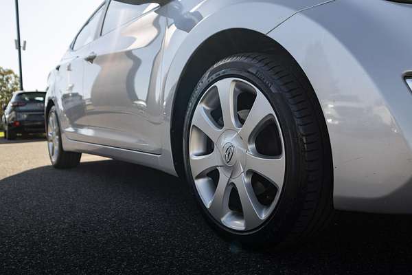 2012 Hyundai Elantra Premium MD