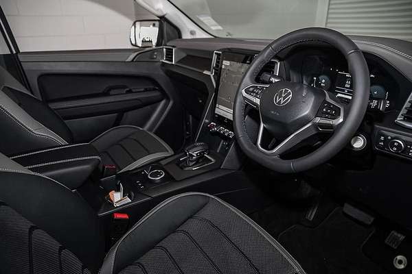 2024 Volkswagen Amarok TDI600 Style NF 4X4
