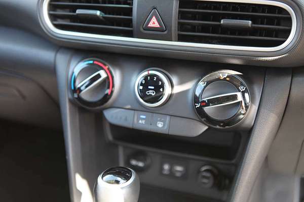 2018 Hyundai Kona Active OS