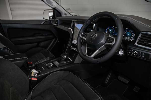 2024 Volkswagen Amarok TDI600 Style NF 4X4