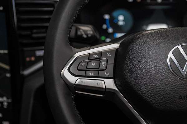 2024 Volkswagen Amarok TDI600 Style NF 4X4