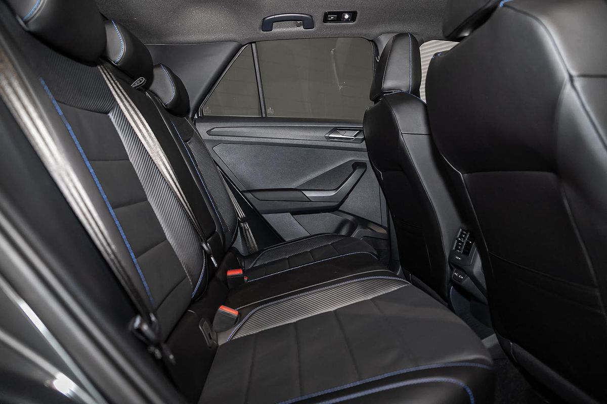 2024 Volkswagen T-Roc R D11