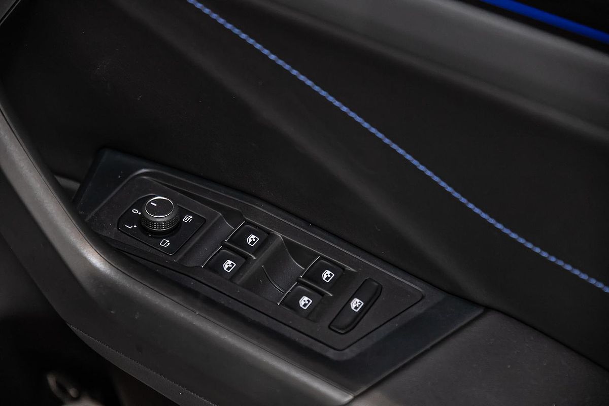 2024 Volkswagen T-Roc R D11