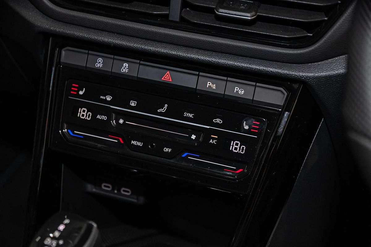 2024 Volkswagen T-Roc R D11