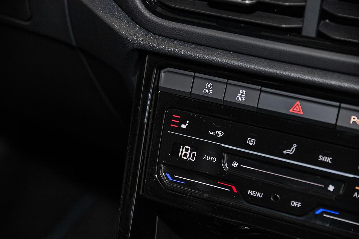 2024 Volkswagen T-Roc R D11