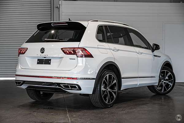 2024 Volkswagen Tiguan 162TSI R-Line 5N
