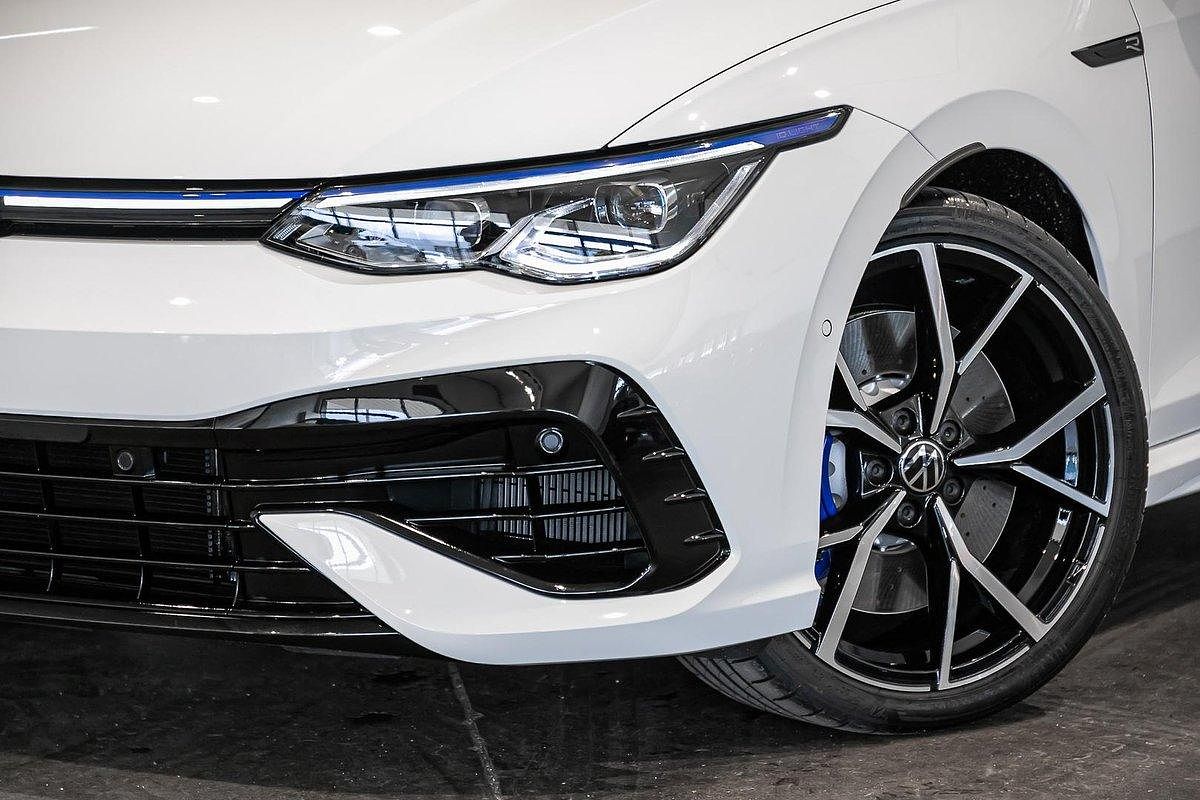 2024 Volkswagen Golf R 8